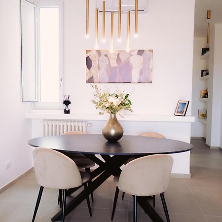 Via Dante Luxury Home Бари Экстерьер фото