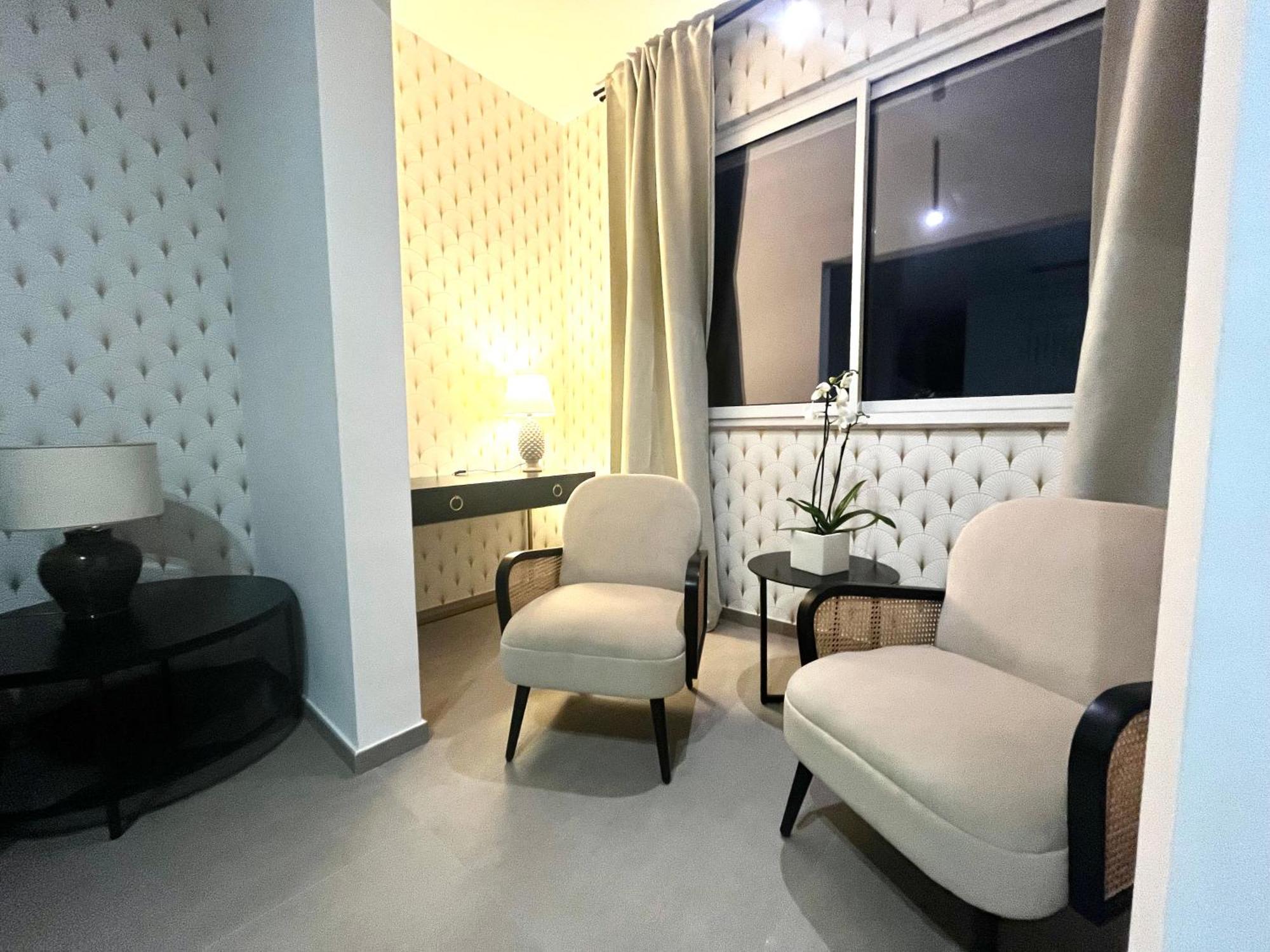 Via Dante Luxury Home Бари Экстерьер фото