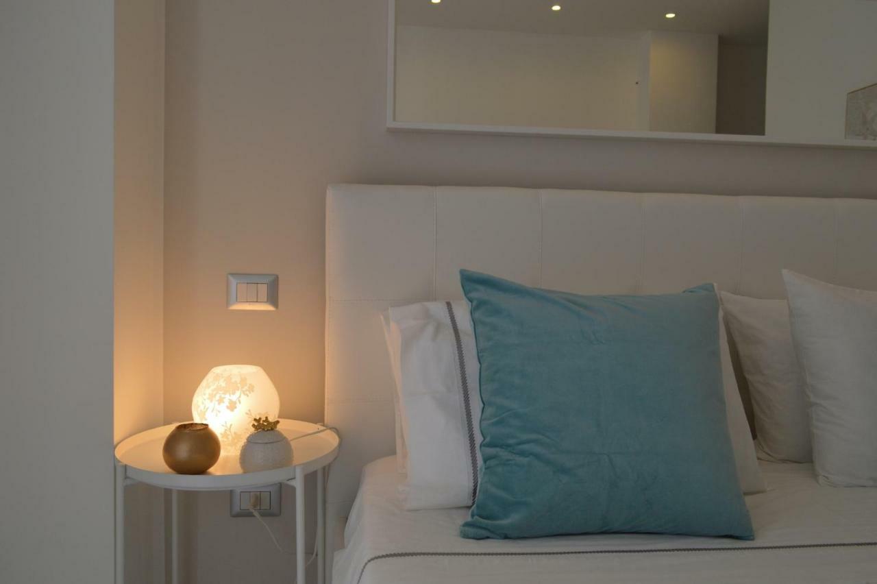 Via Dante Luxury Home Бари Экстерьер фото